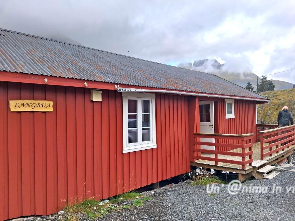 langbua sorvagen lofoten